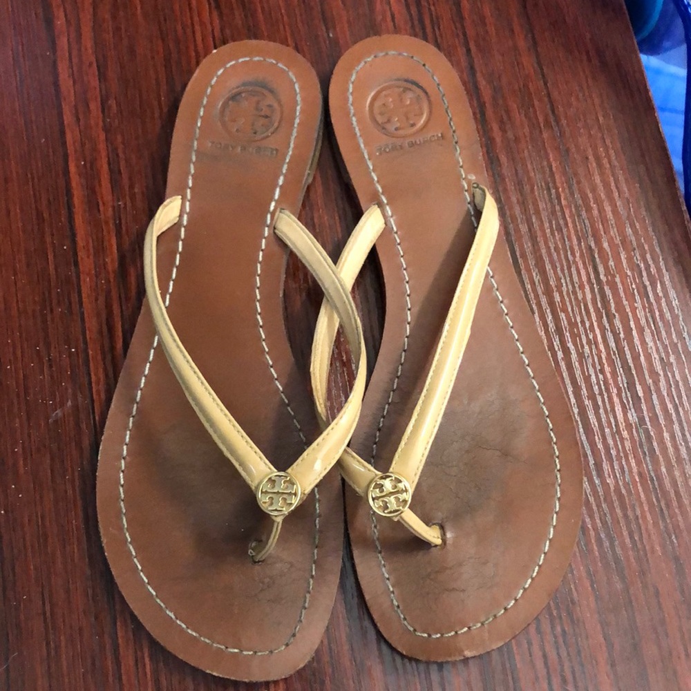 Tory burch 8